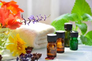 14 Essential Oils for a Healthy Thyroid