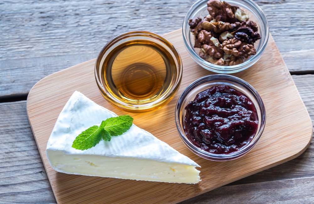 Read more about the article Baked Brie with Blackberry Compote