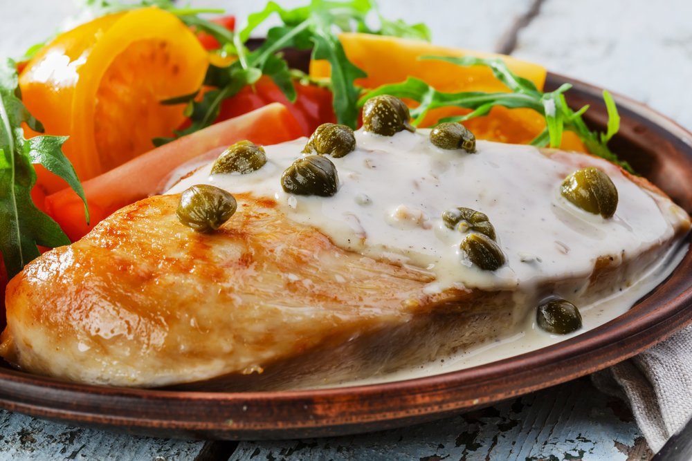 Read more about the article Skillet Kaempferol Chicken with Caper Butter Sauce