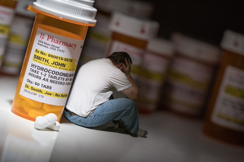 Read more about the article 5 Tips to Survive on Hydrocodone and Other Opioids