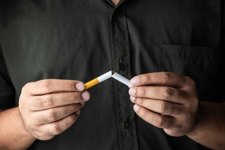 Alternatives for Smoking Cessation and Lung Health Suzy Cohen, RPh