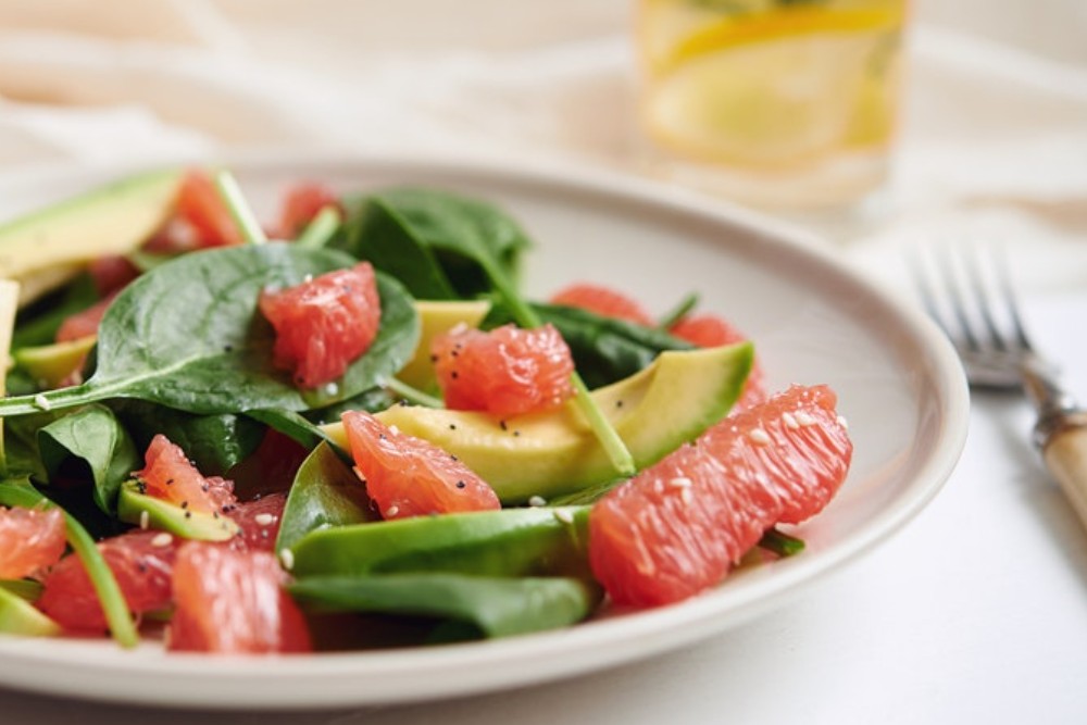 Read more about the article Grapefruit Avocado Fennel Salad