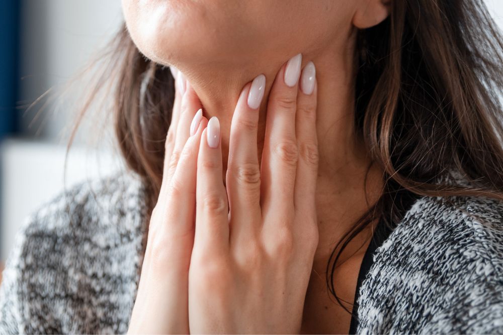 Read more about the article Hashimoto’s Thyroiditis: Help for the 5 Most Devastating Complications