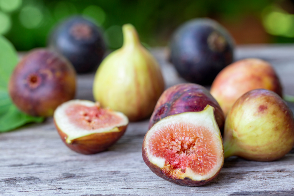 Read more about the article 5 Surprising Ways Fig Fruit Extract Helps Glycemic Control and Cholesterol