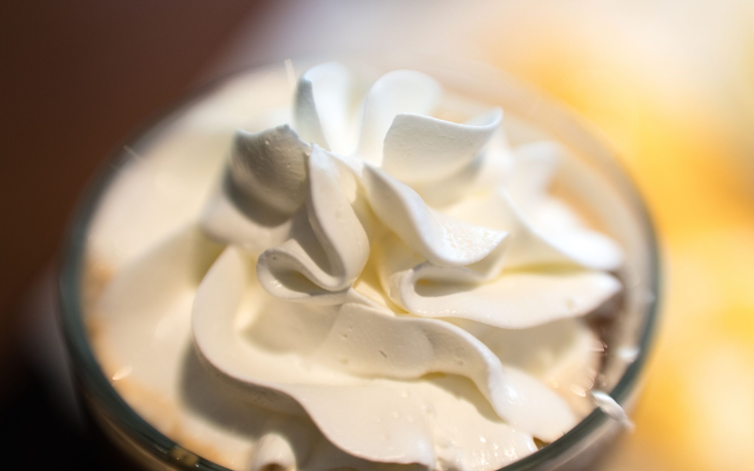 Read more about the article Vanilla Whipped Cream