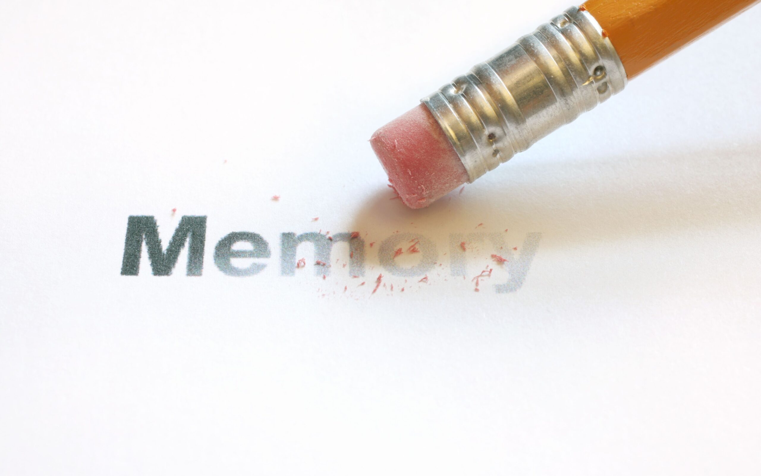Read more about the article Memory Loss: What’s Going On Upstairs and How to Nudge It Back Into Gear