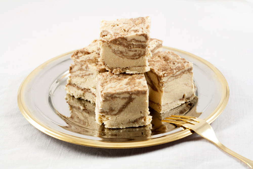 Read more about the article Lightly Sweet Tahini Halva with Dark Chocolate Swirl