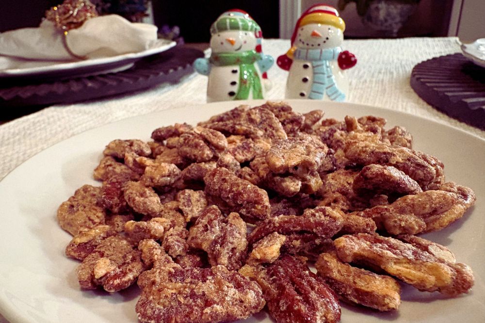 Read more about the article Candied Pecans (Praline Crunchy, Street-Vendor Style)