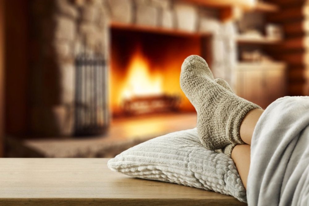 Read more about the article Cold Feet, Warm Body? 7 Reasons Your Toes Are Freezing